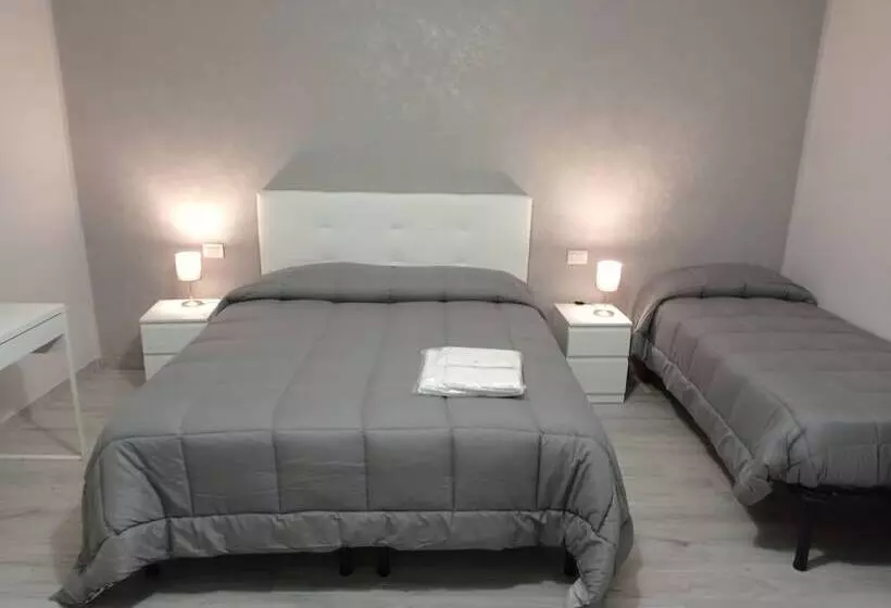 ベッドアンドブレックファースト Beb Albachiara