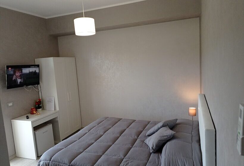 مبيت وإفطار Beb Albachiara