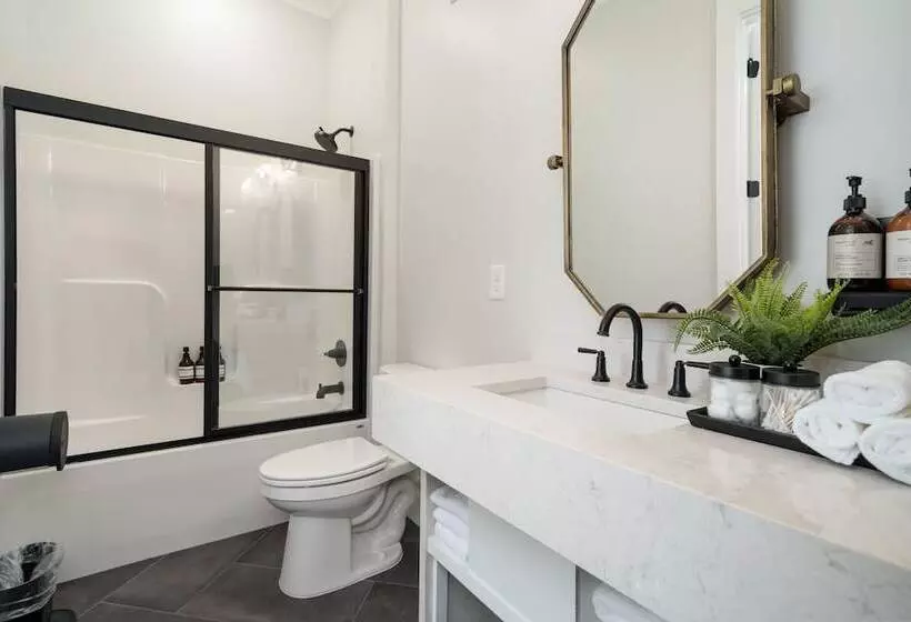 Aamiaismajoitus (B&B) Buck Creek Bnb