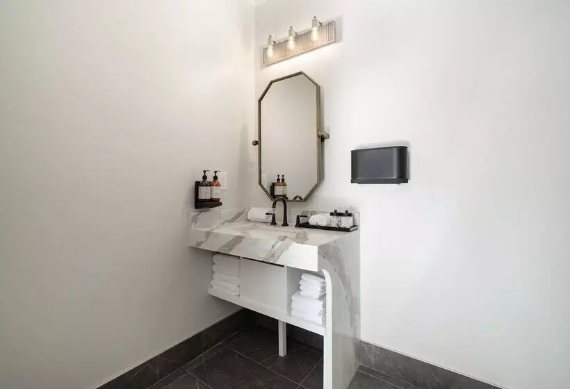 Aamiaismajoitus (B&B) Buck Creek Bnb