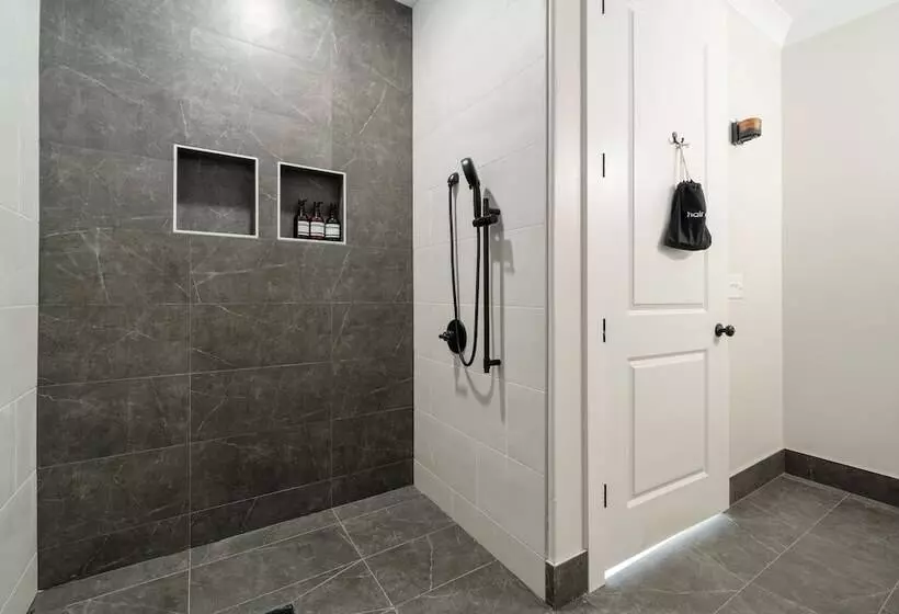 Aamiaismajoitus (B&B) Buck Creek Bnb