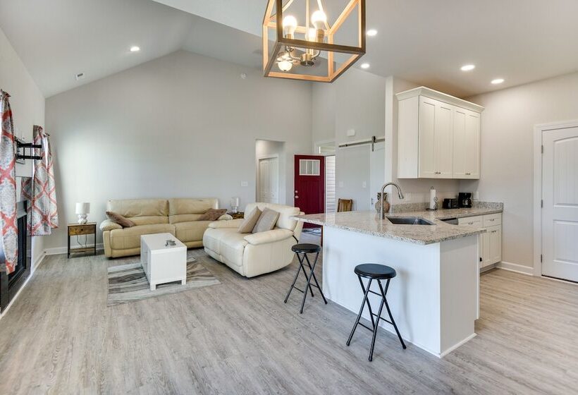 Cape Charles Home: 4 Mi To Kiptopeke State Park!