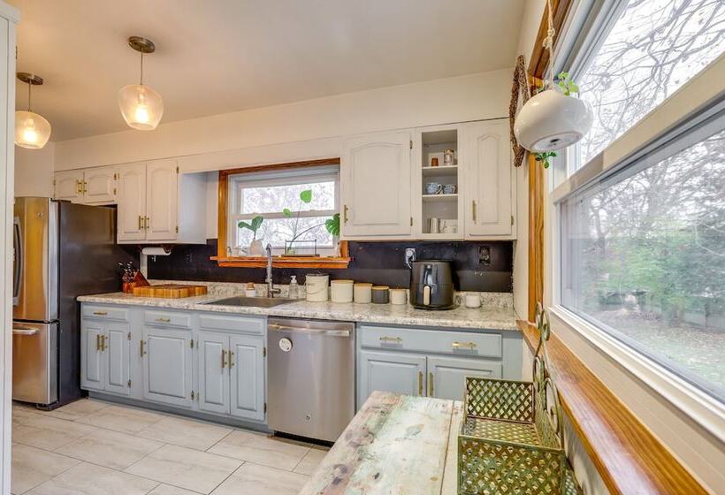 Charming Arnold Home W/ Patio & Chicken Coop!