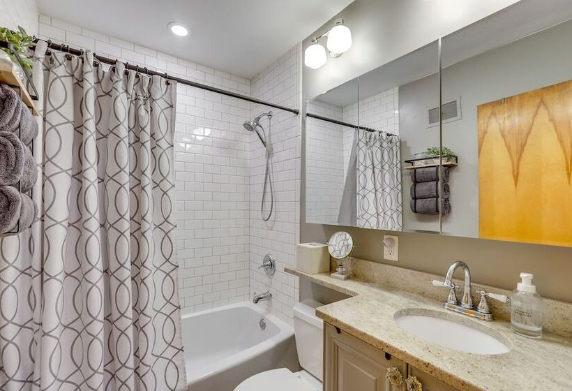 Charming Arnold Home W/ Patio & Chicken Coop!