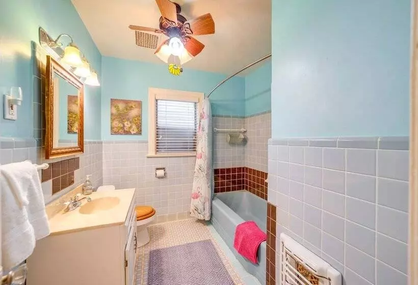 Charming Tusla Home ~ Half Mi To Expo Square!