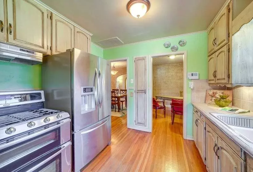 Charming Tusla Home ~ Half Mi To Expo Square!