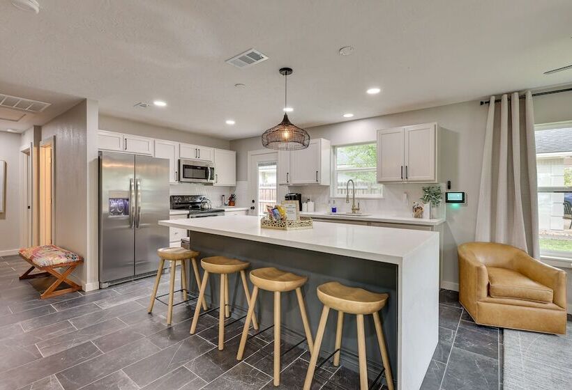 College Station Vacation Rental Near Texas A & M