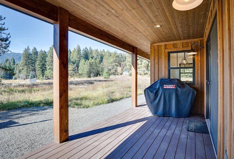 Cozy Cabin Nestled At The Base Of Tamarack Resort!