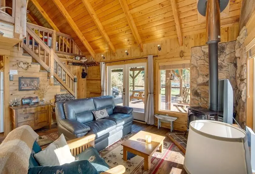 Cozy Easton Cabin On The Yakima River!