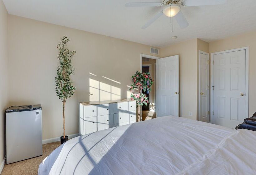 Cozy Home In Louisville: Near Bardstown Road!