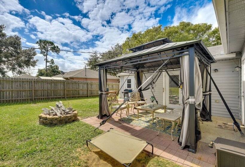 Edgewater Vacation Home: 6 Mi To New Smyrna Beach!