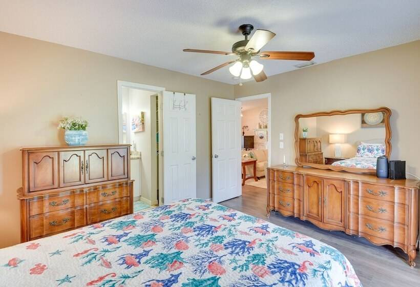 Edgewater Vacation Home: 6 Mi To New Smyrna Beach!