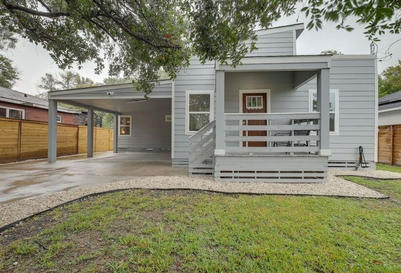 Gated Houston Home W/ Large Yard: 4 Mi To Downtown