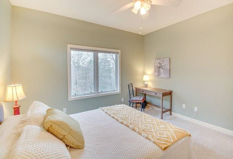 Hot Springs Village Getaway: Golf, Hike, Bike!