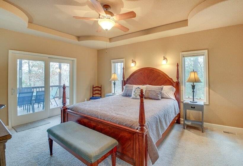 Hot Springs Village Getaway: Golf, Hike, Bike!