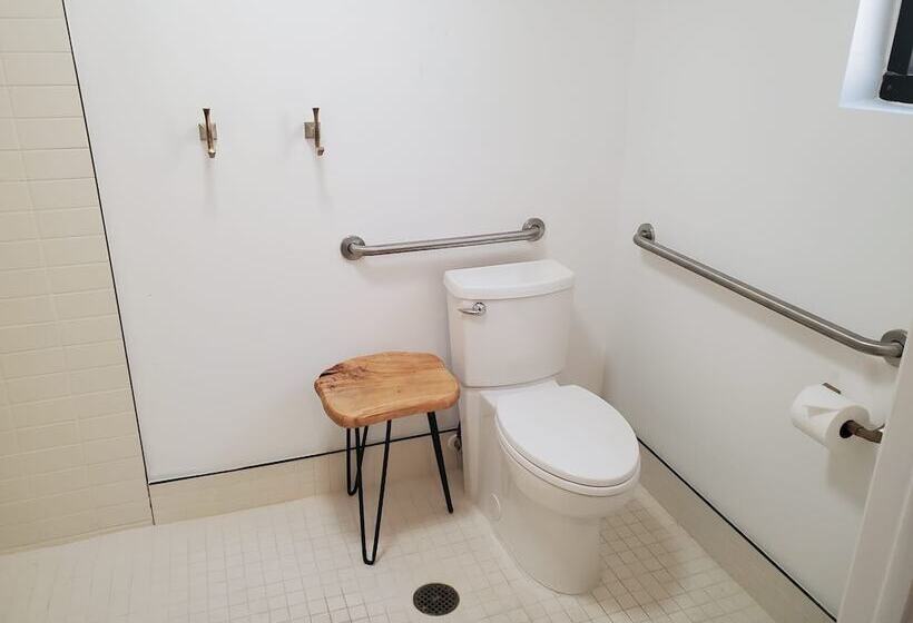 בית מלון כפרי Angoria