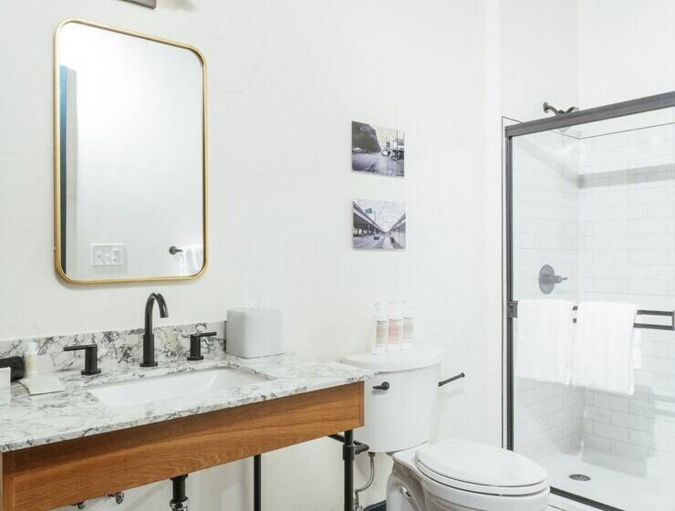 בית מלון כפרי Dew Drop Inn