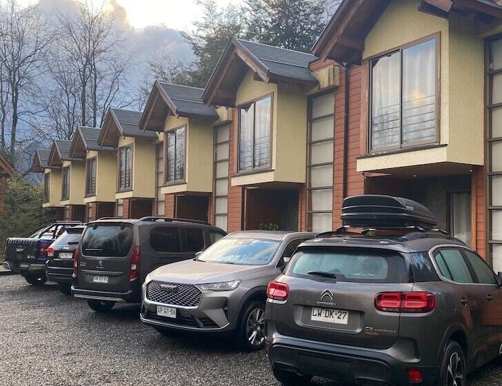 فندق Loft Pucon Apart