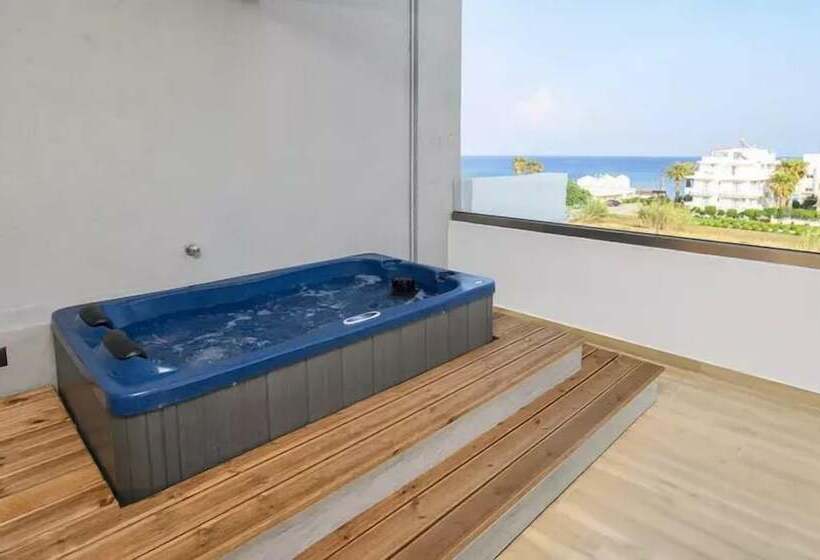 ホテル Nicolas Grand Suites Adults Only