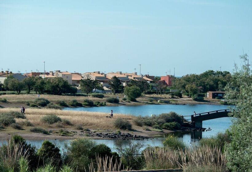 هتل Sowell Hôtels Les Jardins Du Cap