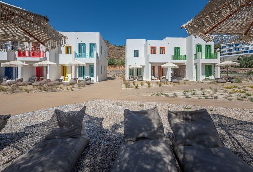 Klima Bay Beachfront Boutique Houses