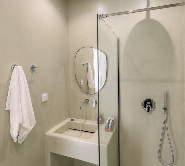 Klima Bay Beachfront Boutique Houses