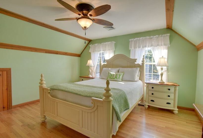 Lakefront Meredith Home 19 Mi To Gunstock Mountain