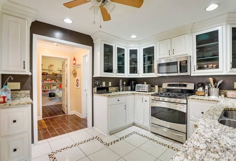 Moncks Corner Home ~ 4 Mi To Lake Moultrie!