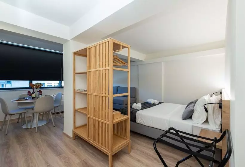 ペンション Athens Airport Living Spaces