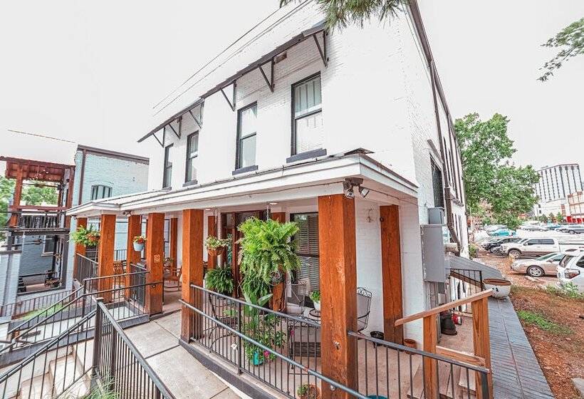 Pansiyon The Heinsman Guest House