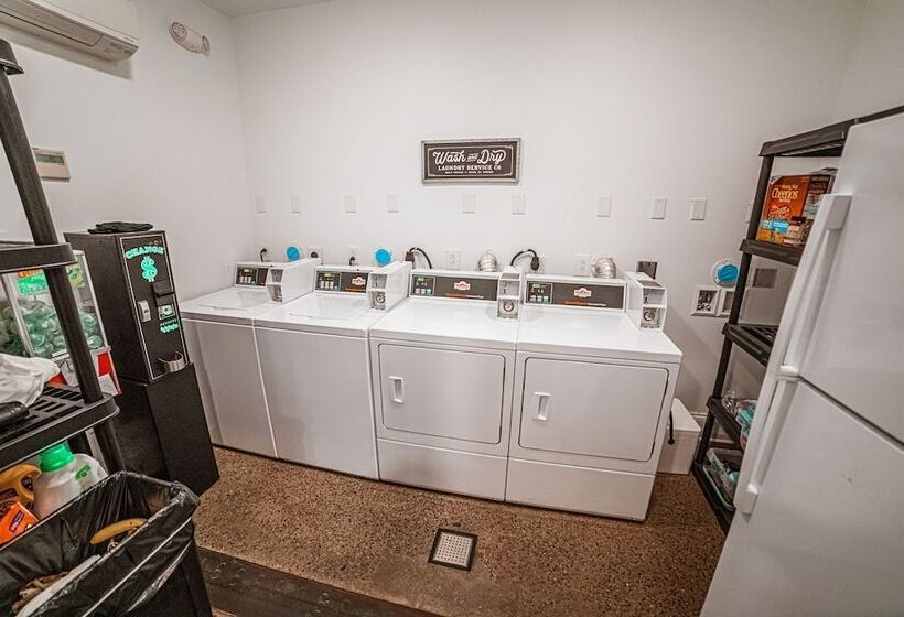 Pansiyon The Heinsman Guest House