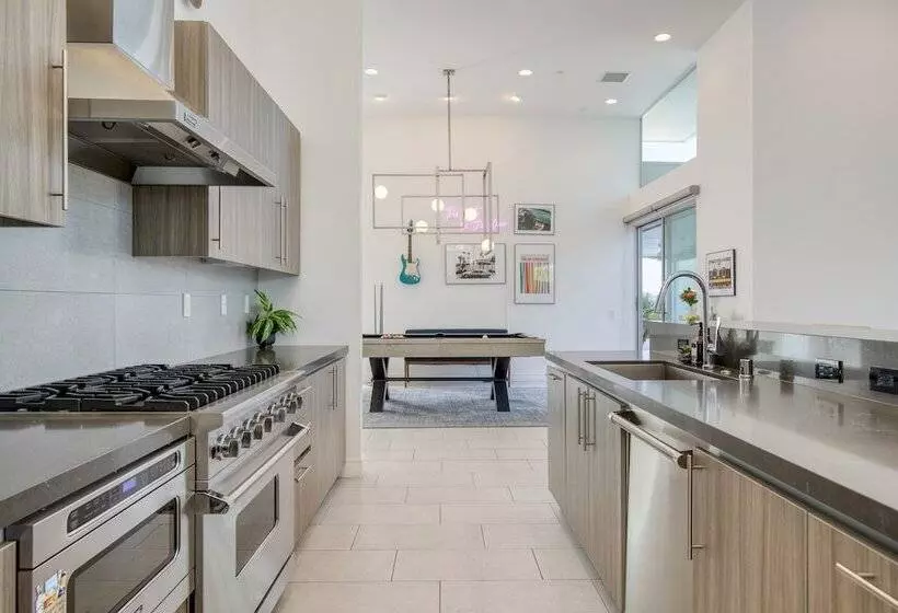 Polo Villa 4 By Avantstay Features Outdoor Kitchen, Pool, & Spa 260318 5 Bedrooms