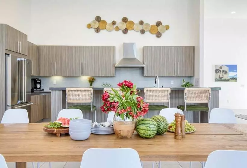 Polo Villa 4 By Avantstay Features Outdoor Kitchen, Pool, & Spa 260318 5 Bedrooms