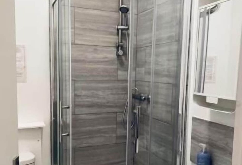 Residens Inviting 7 Bed House In Coventry City Centre