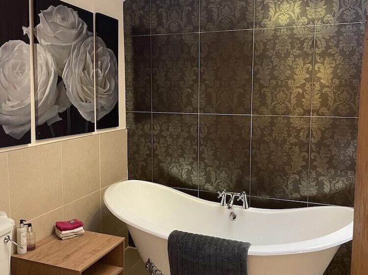 إقامة Rookery Barn In The Outskirts Of Darley