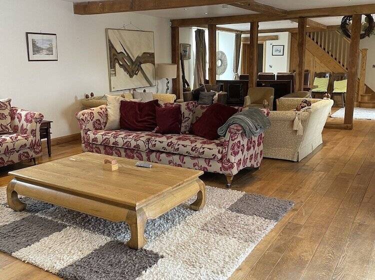 إقامة Rookery Barn In The Outskirts Of Darley