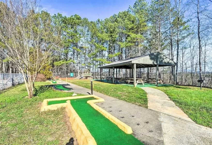 Secluded Ellijay Resort Cabin, 7 Mi To Dtwn!