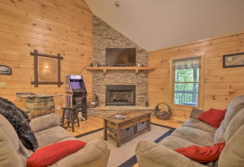 Secluded Ellijay Resort Cabin, 7 Mi To Dtwn!