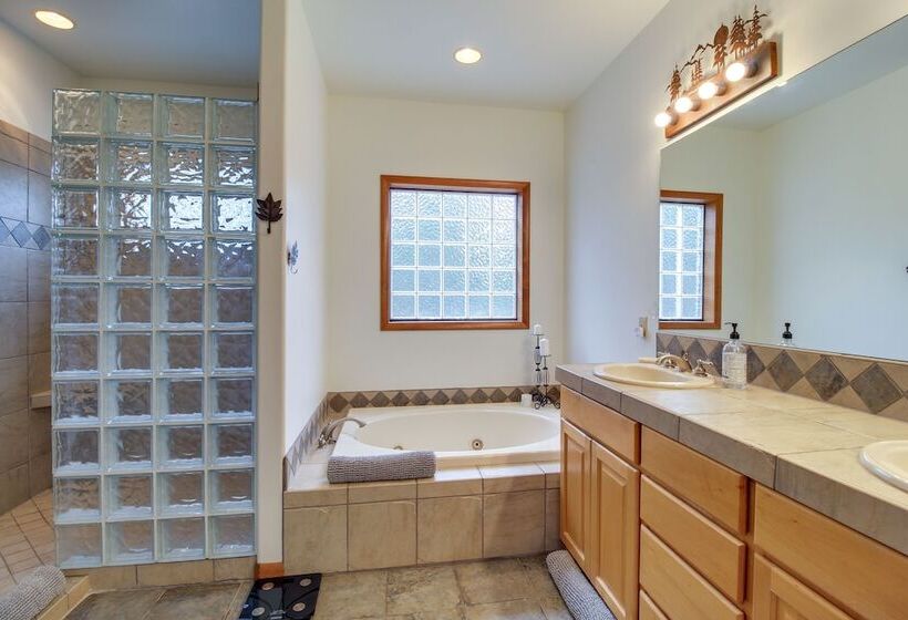 Show Low Home ~ 4 Mi To Fool Hollow Lake!