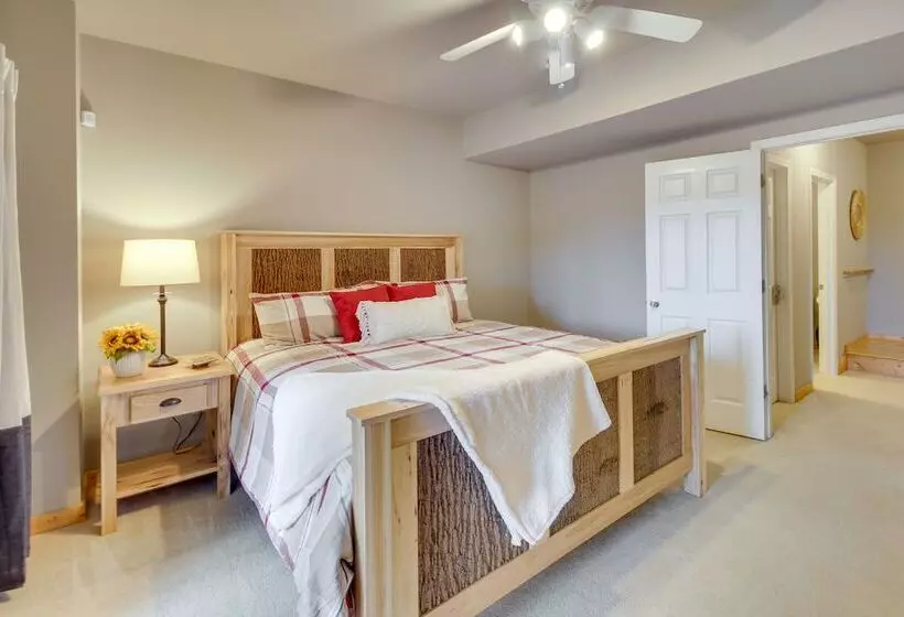 Ellijay Cabin W/ Hot Tub & Mountain Views