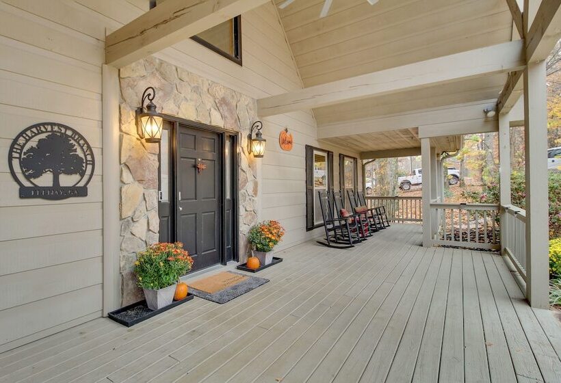Ellijay Cabin W/ Hot Tub & Mountain Views