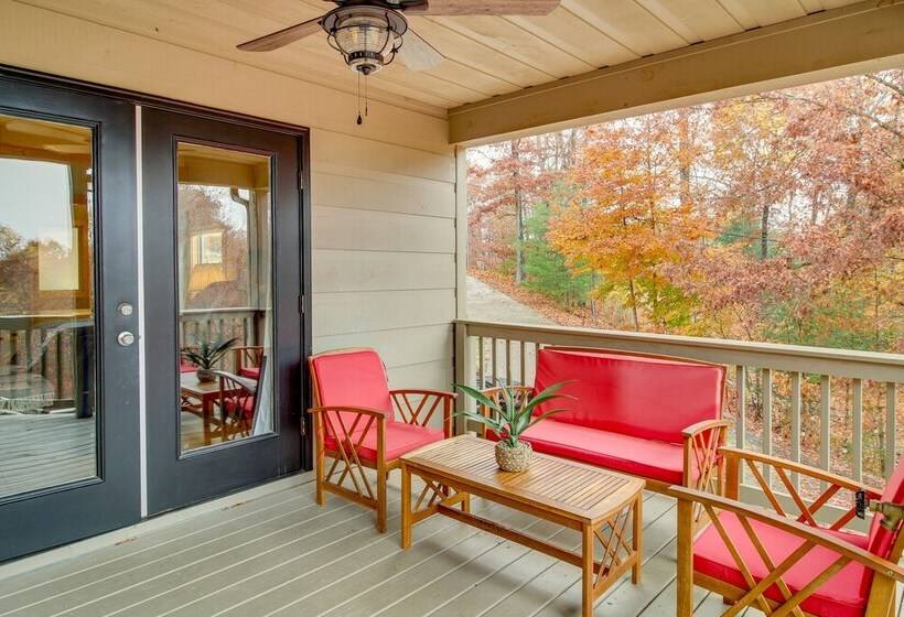 Ellijay Cabin W/ Hot Tub & Mountain Views