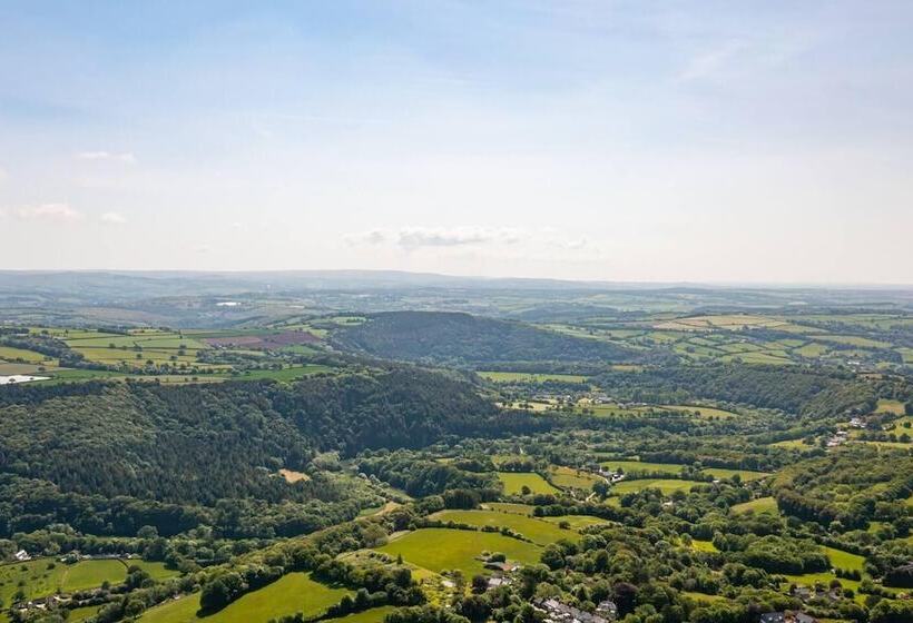 The Cabin In The Tamar Valley Cornwall