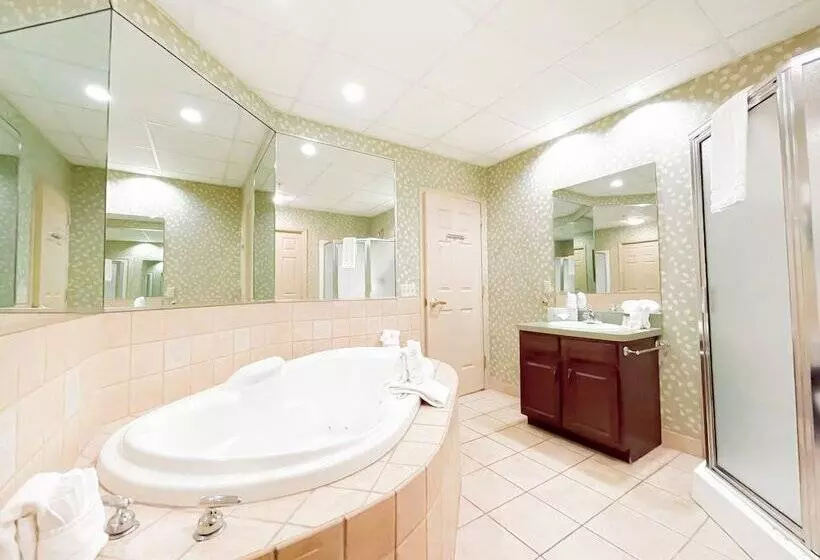 The Willowbrook Golf Hotel At Split Rock