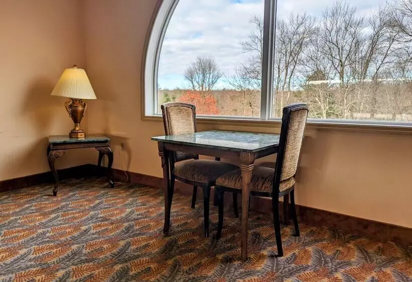 The Willowbrook Golf Hotel At Split Rock