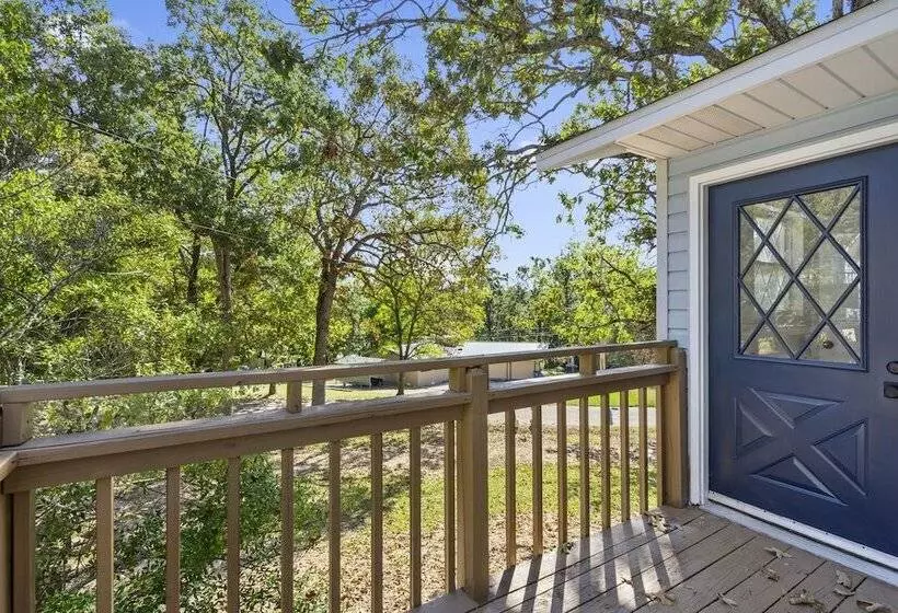 Tranquil Woods Retreat Branson