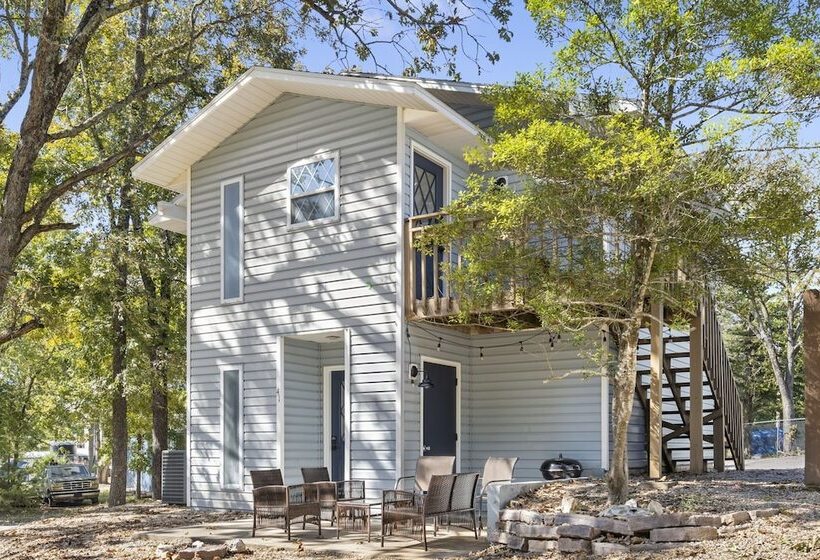 Tranquil Woods Retreat Branson