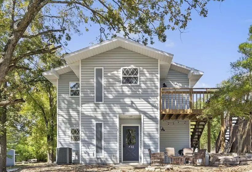 Tranquil Woods Retreat Branson