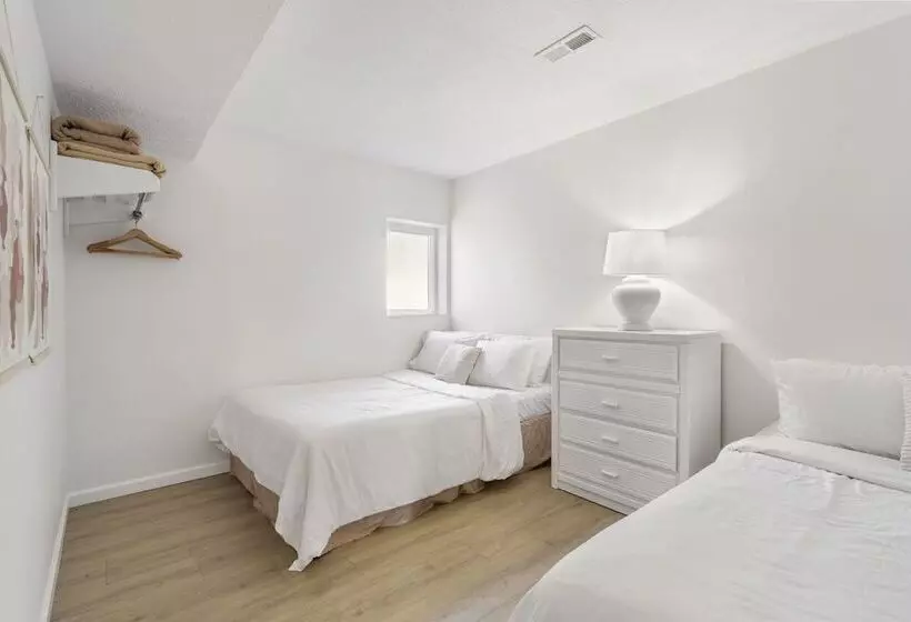 Tranquil Woods Retreat Branson