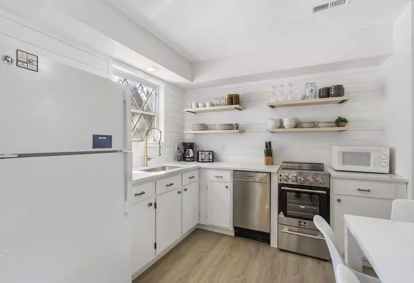 Tranquil Woods Retreat Branson